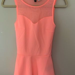 Coral pink flowy bottom top xs new
